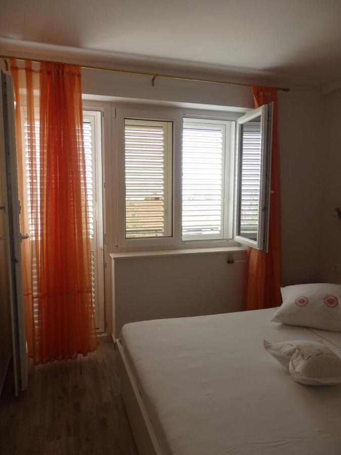 Apartmani Stipan Brela Εξωτερικό φωτογραφία