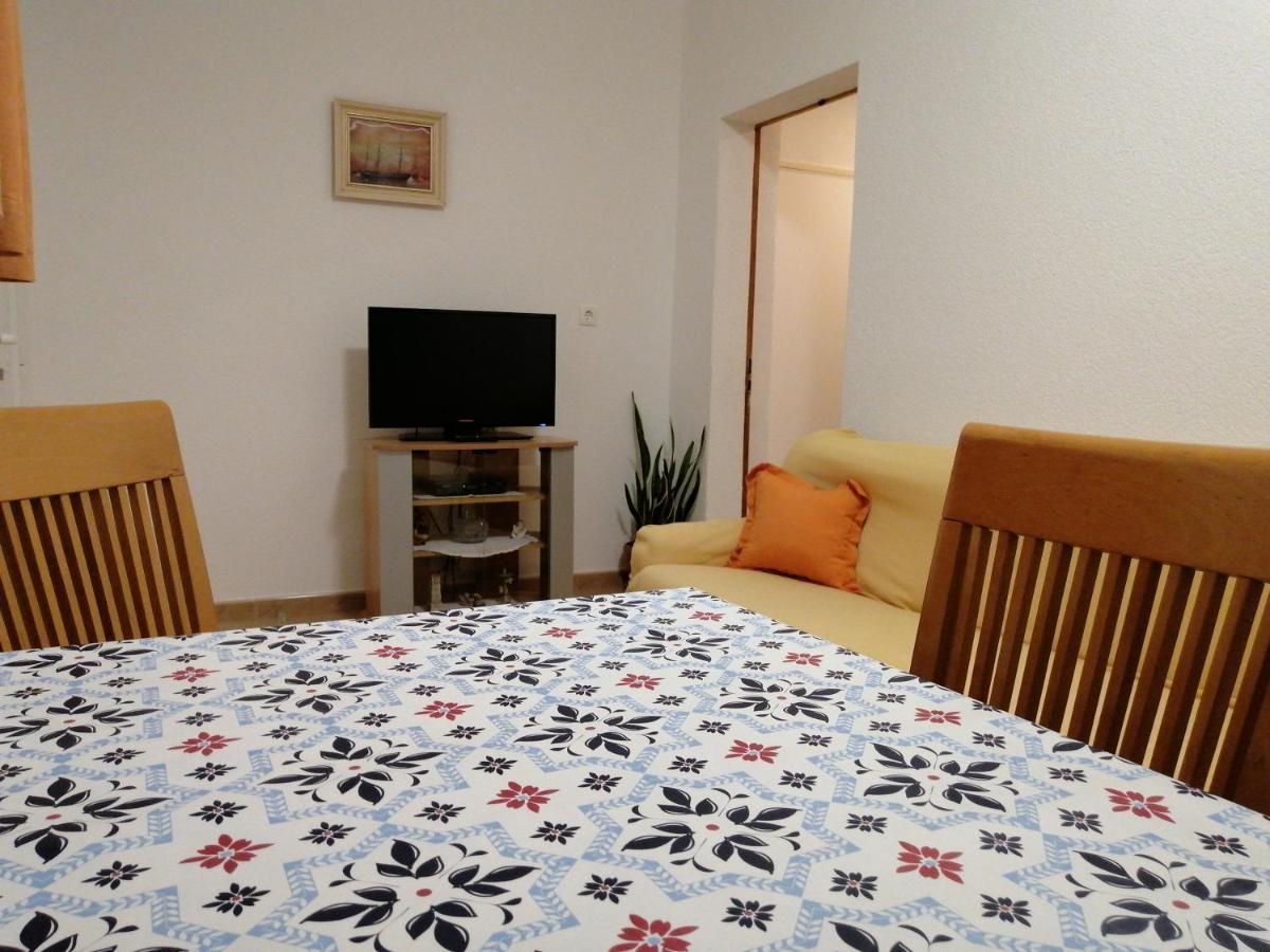 Apartmani Stipan Brela Εξωτερικό φωτογραφία