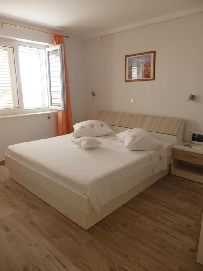 Apartmani Stipan Brela Εξωτερικό φωτογραφία