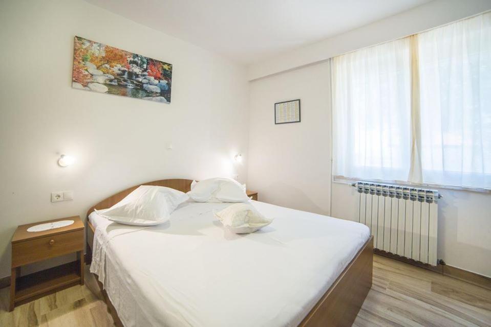 Apartmani Stipan Brela Εξωτερικό φωτογραφία