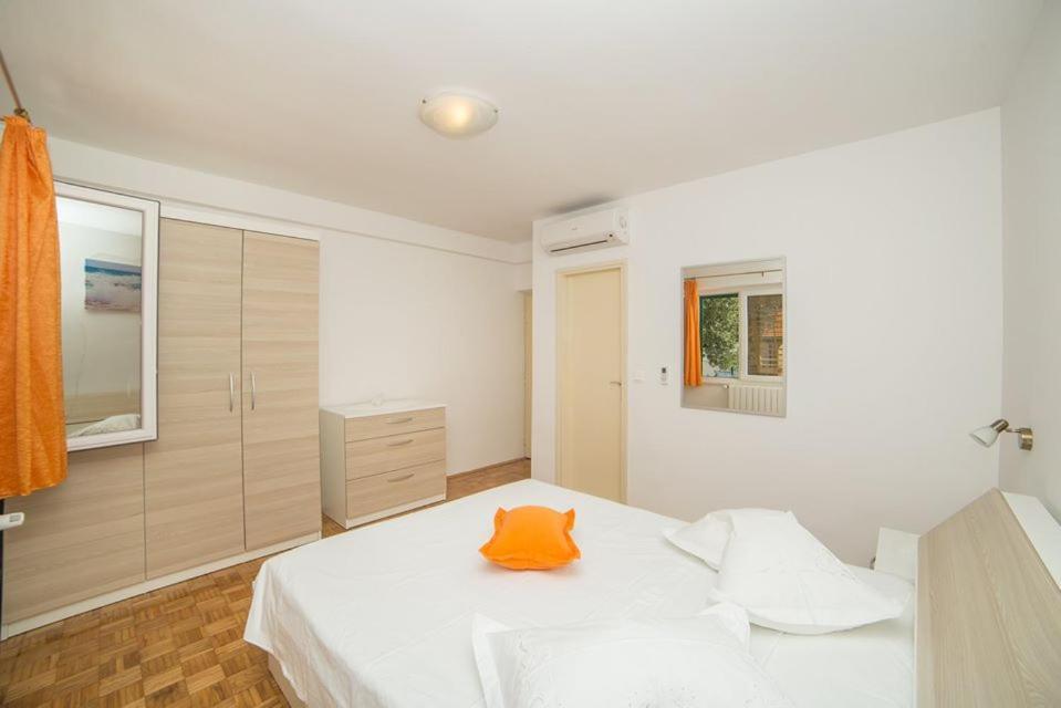Apartmani Stipan Brela Εξωτερικό φωτογραφία